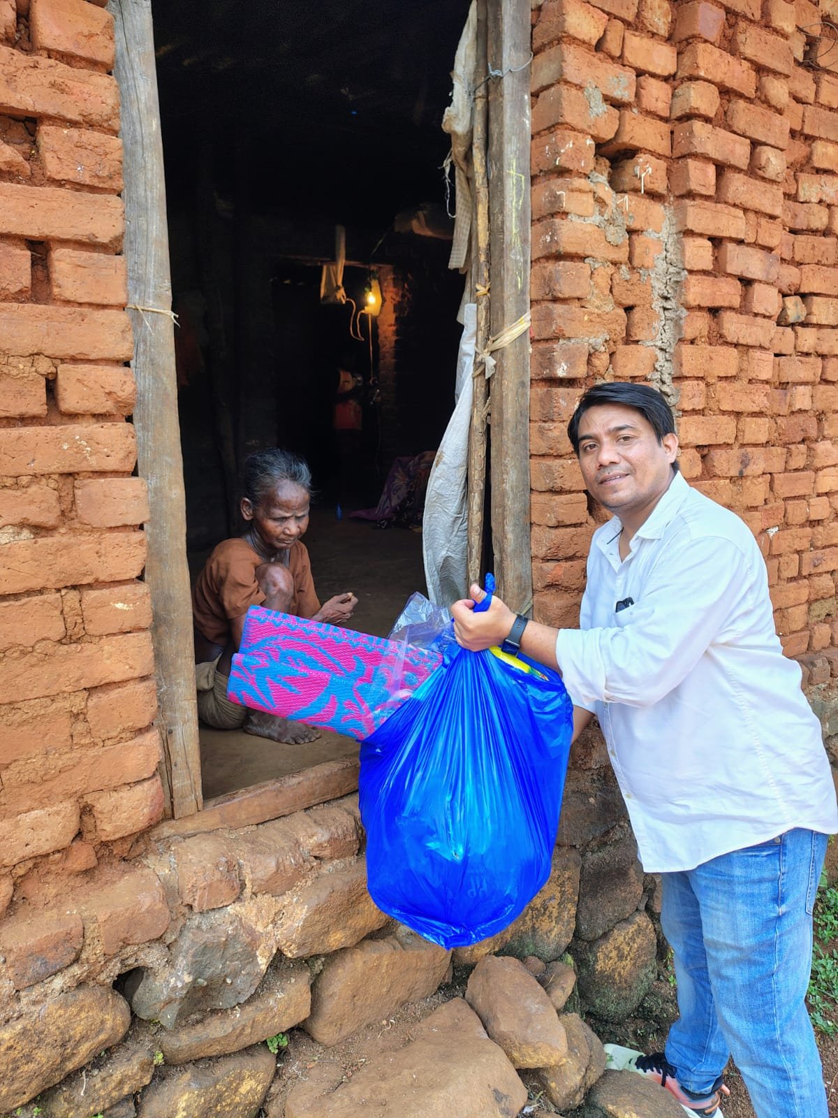 Viposada Foundation community support